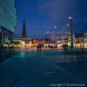 Hengelo markt met lichtlindes